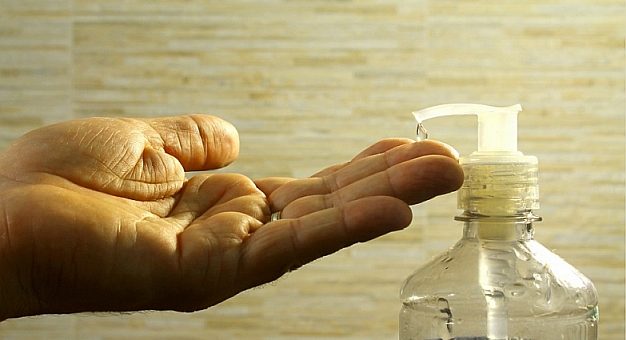 Antibakteriální dezinfekce na ruce – jednoduchý domácí recept